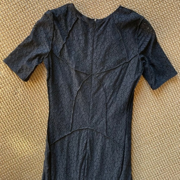 Nina Ricci gown, floral lace with silk slip - Picture 7 of 12